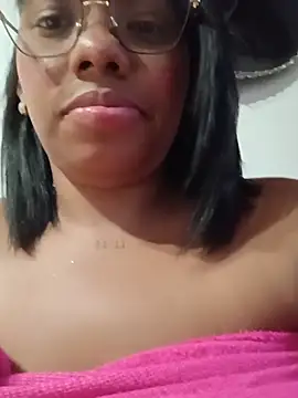 lia_mariana webcam