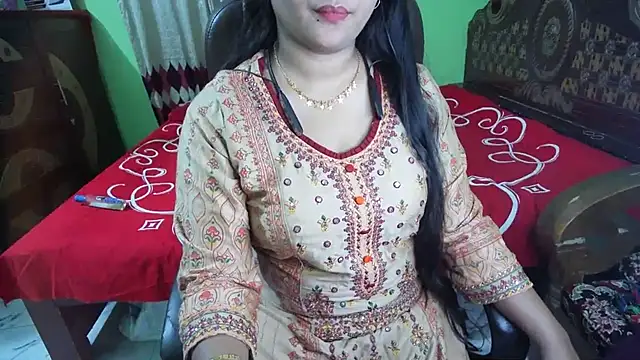 BengaliQueenStar webcam