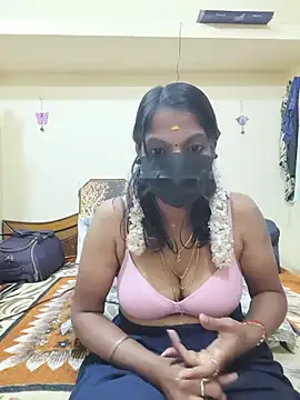 Tamil_Ishu webcam