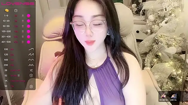 Monica-666888- webcam