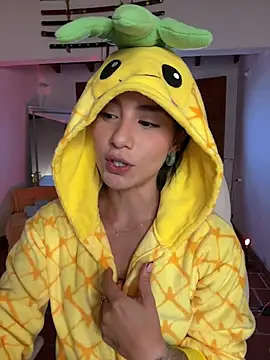 Ale_Lewis webcam