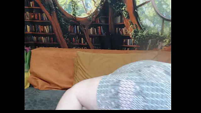 PlayfullMature webcam
