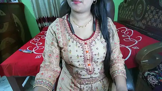 BengaliQueenStar webcam