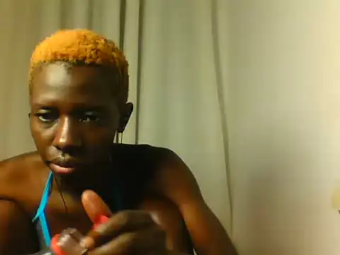 Goldy_petite webcam
