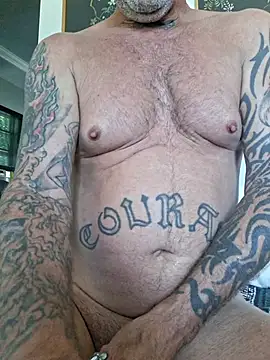 Hotbodyscottie webcam