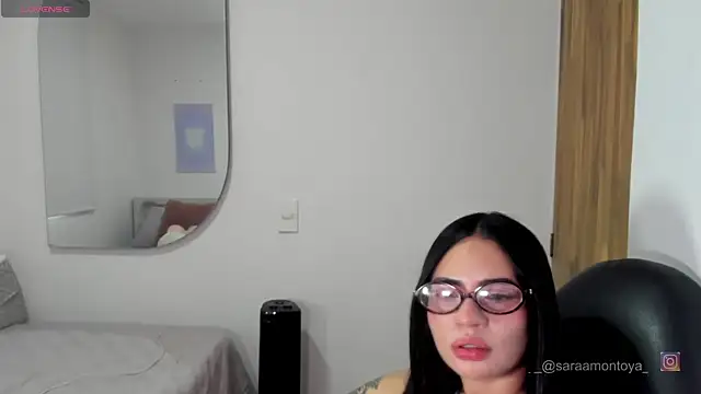 your_babydoll_ live cam on StripChat