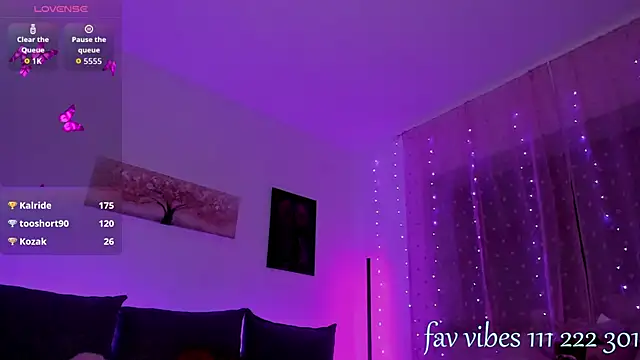 AyanaDesire webcam
