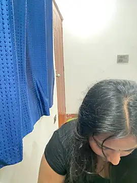 Baby_Myraaa webcam