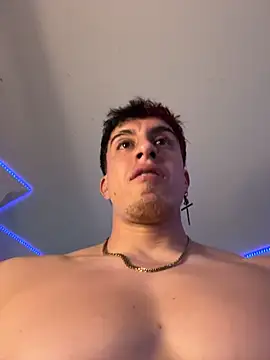 strongboy_ webcam