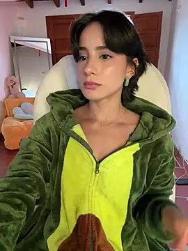 Ale_Lewis webcam