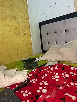 AmbarFoxx_ webcam