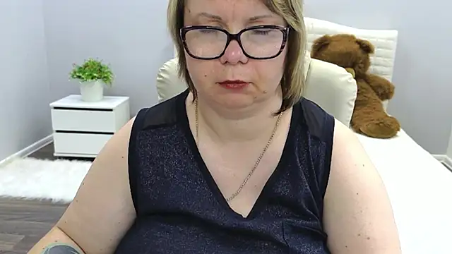 BonnnyBoobsy webcam