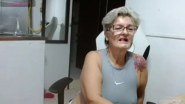 bety-cum2 webcam