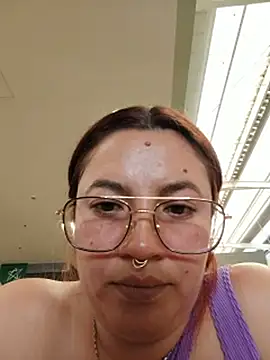 samm_curvy webcam
