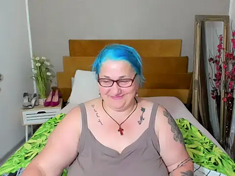 Sugarmommy_69X webcam