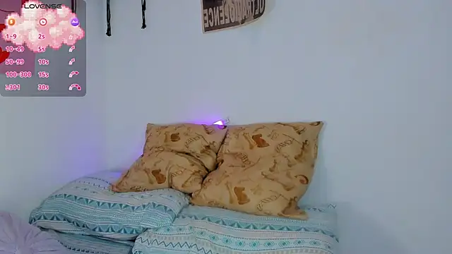MarieTaylor_ webcam