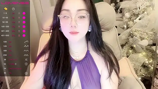 Monica-666888- webcam