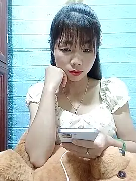 AmyLinee01 webcam