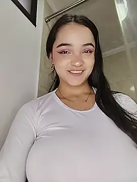 monica_little23 webcam