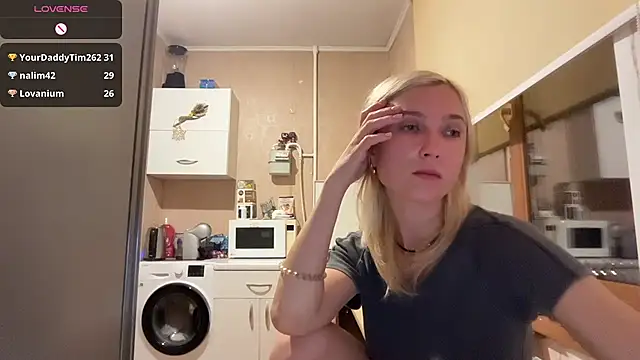AngelJeni webcam