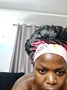 Black_prettty webcam