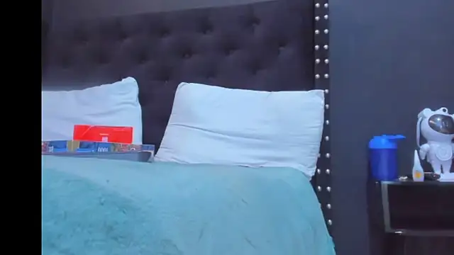 amareto_queen webcam