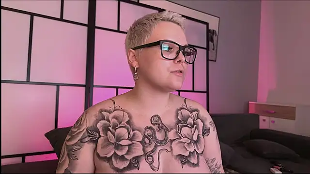 LikaBerry1 webcam