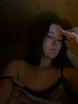 mewKate webcam
