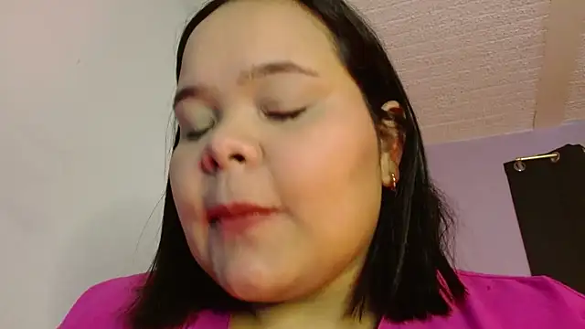 sexychubby___ webcam