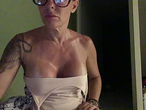 claraxloveuse webcam