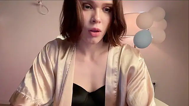 stacyluxxe webcam