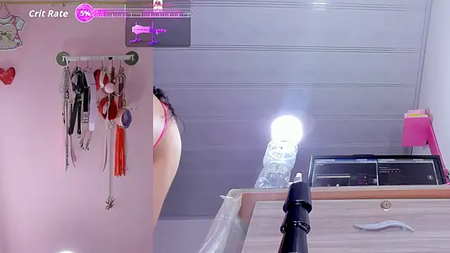 emily_foxxxii webcam