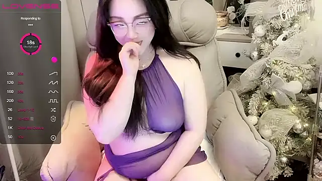 Monica-666888- webcam