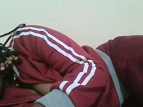 roziebeauty webcam