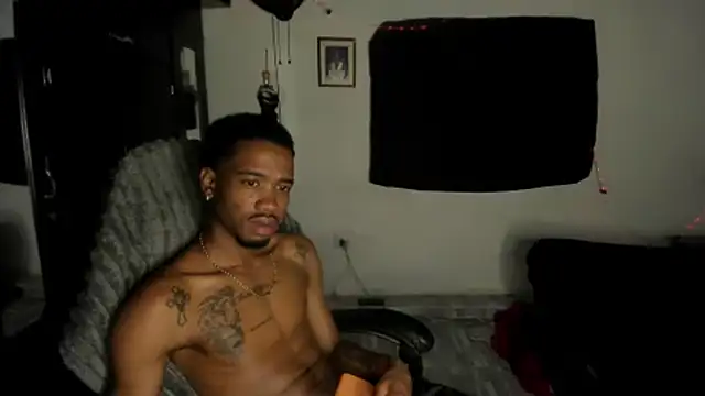 Kofi_exotic_2 webcam