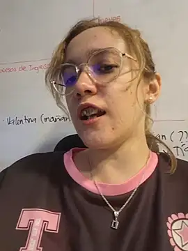 NaomiShimizu webcam