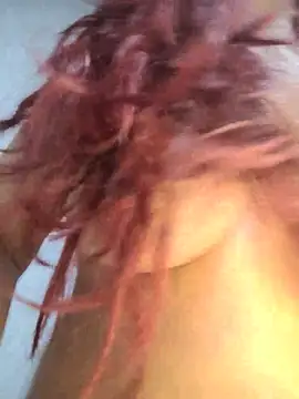Scarlet_curly8a live cam