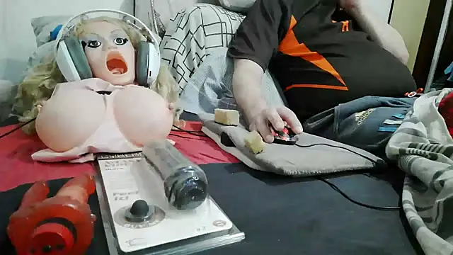 messi_syssy live cam on StripChat