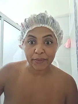 Katrina_Lush webcam