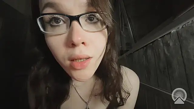 RachelSav webcam