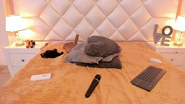 brittany069 webcam