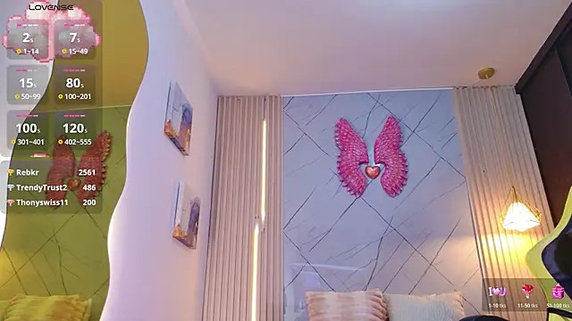 Sara_swift9 webcam