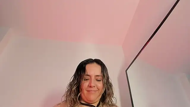 miaapril webcam