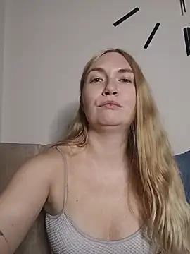 KisaVixen webcam