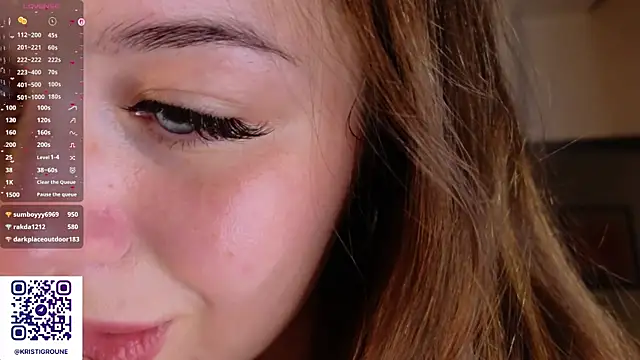 kristigrounee live sex cam