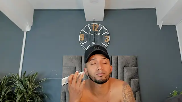 Robin_Rief webcam