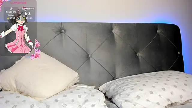 BellaStarr_