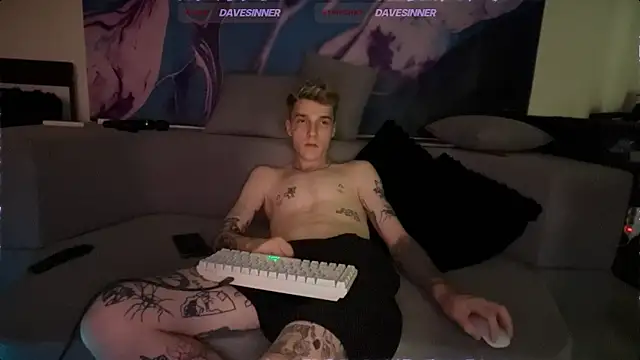 davesinner live cam on StripChat