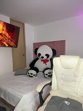 Janettcruz webcam