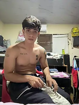 valdren_vylord - Valdren_vylord's free webcam - UK Sex Cams